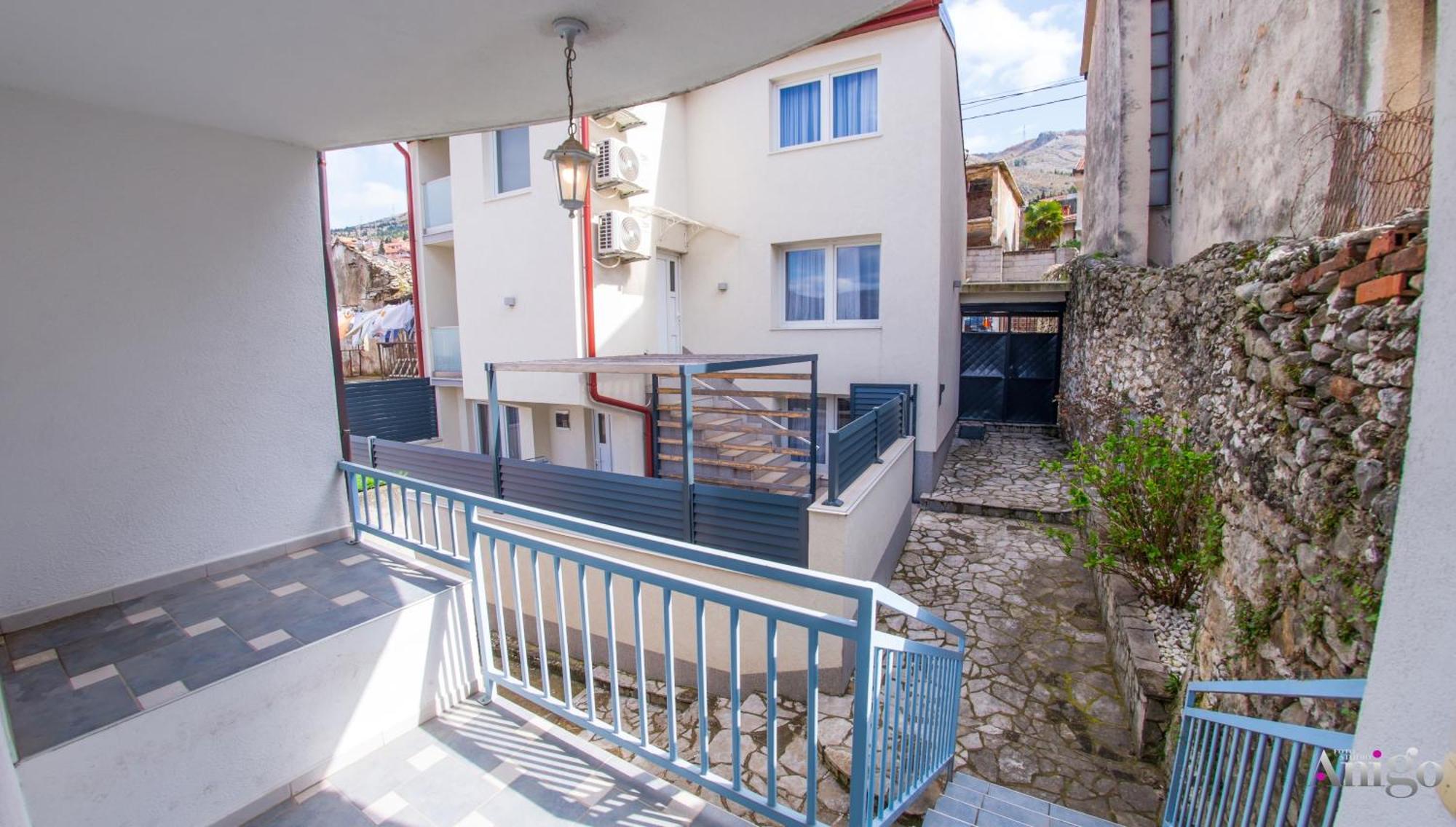 Apartment Ado Mostar Exterior photo