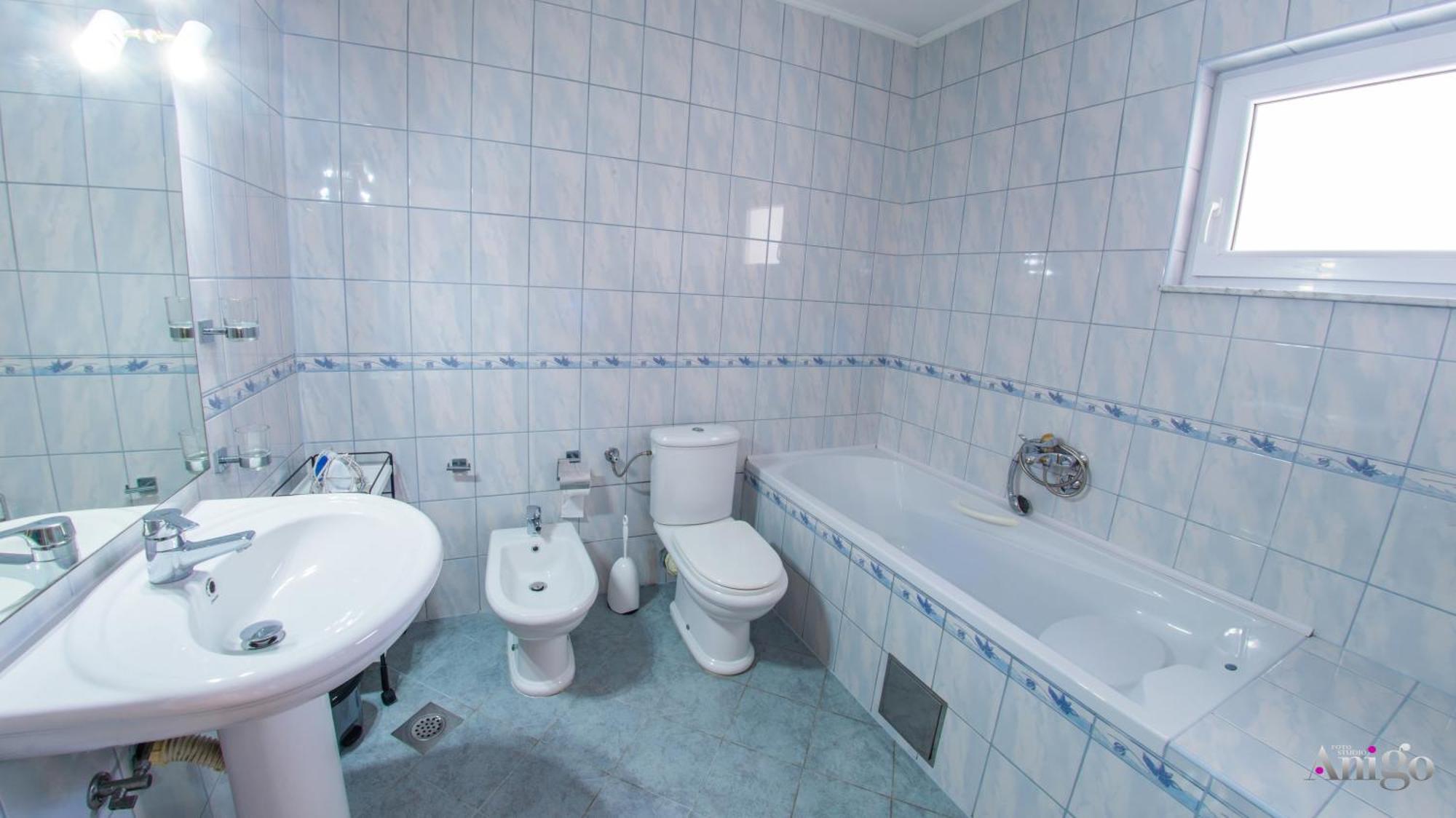Apartment Ado Mostar Exterior photo